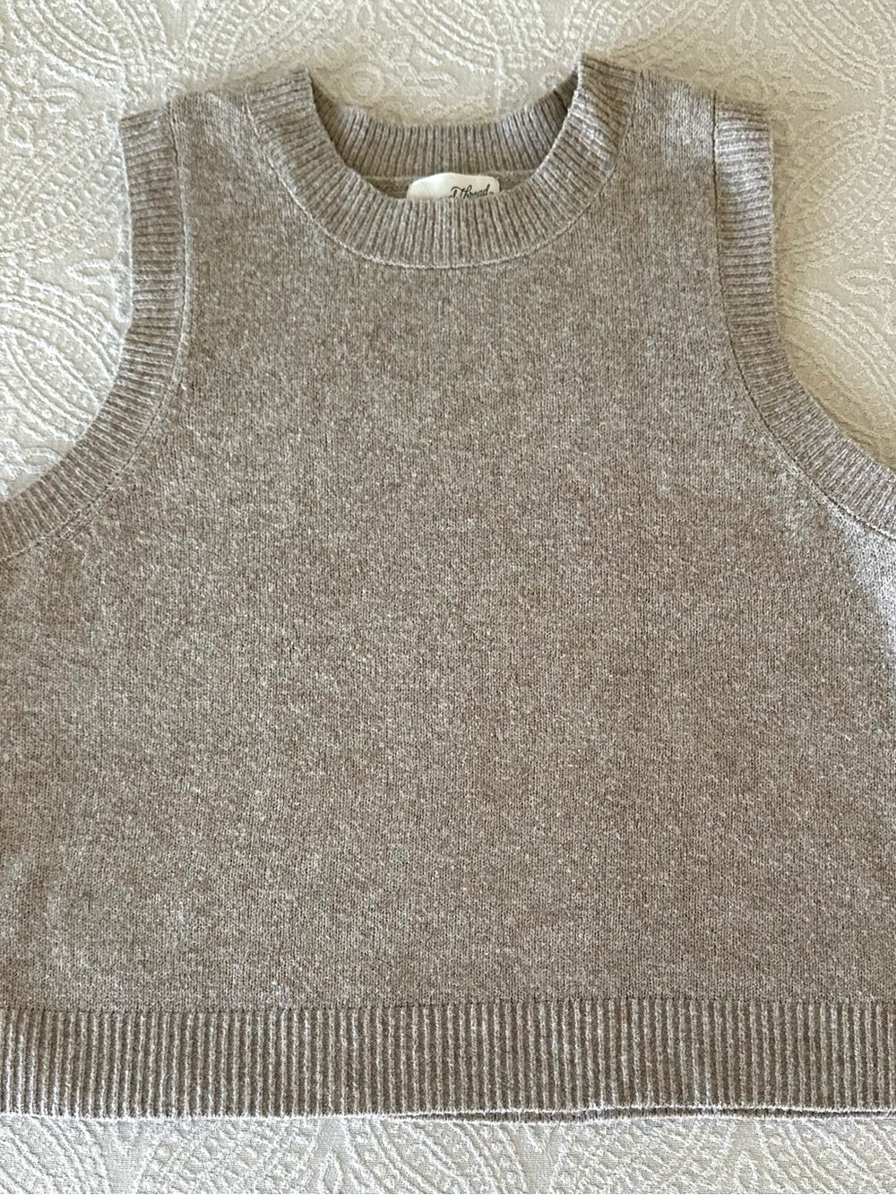 Universal Thread Sweater Vest V Neck Taupe Tan Neutral Beige Knit Sweater XL